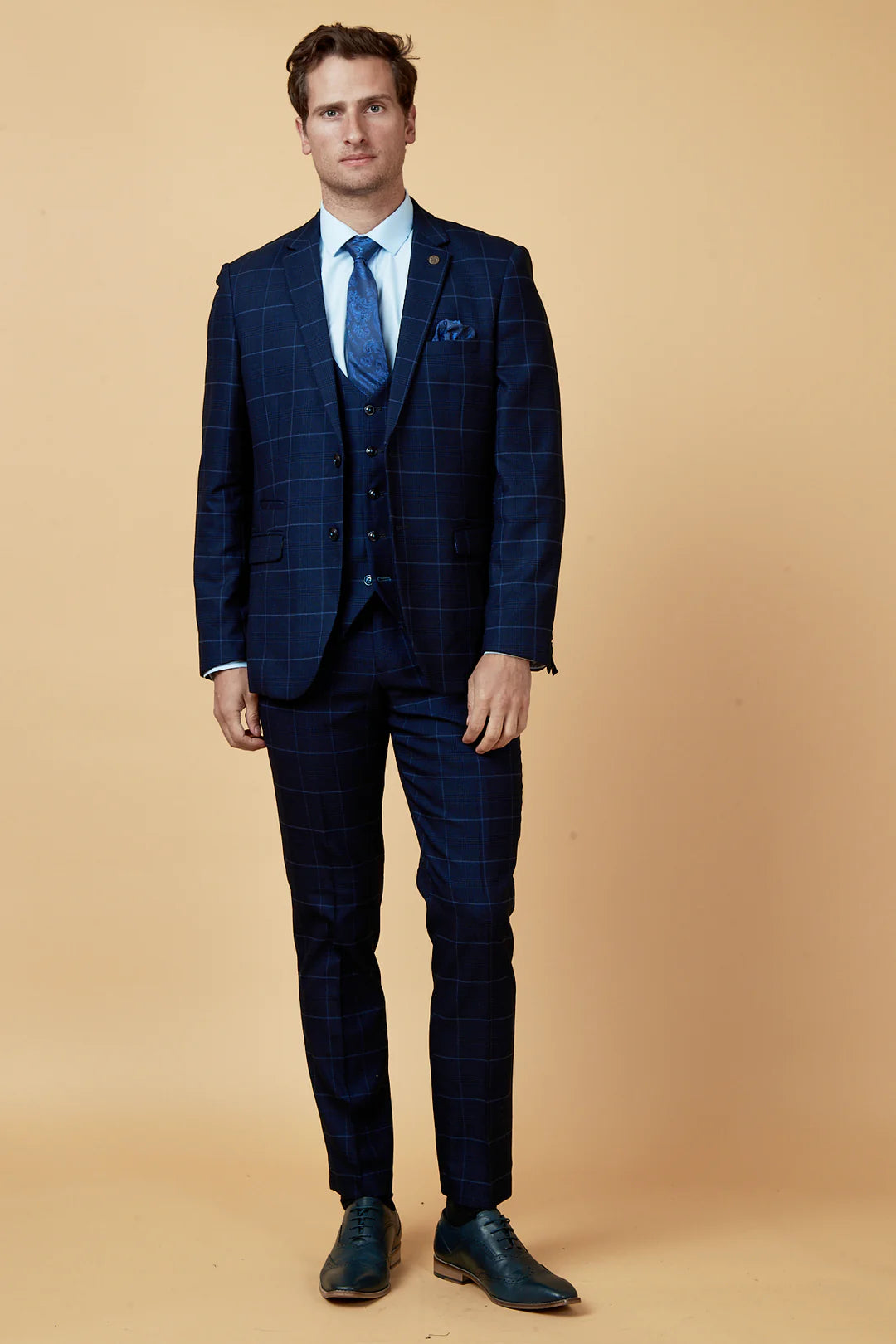 Marc Darcy EDINSON - Navy Sky Check Three Piece Suit