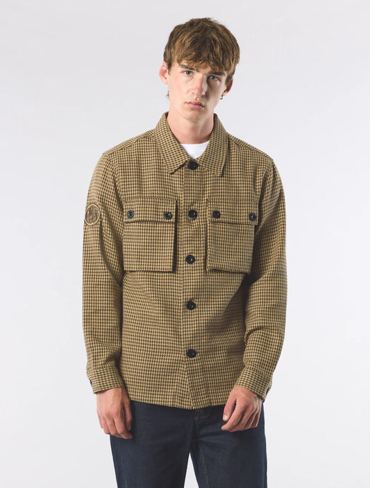 Pretty Green Kilburn Overshirt in Taupe – model wearing