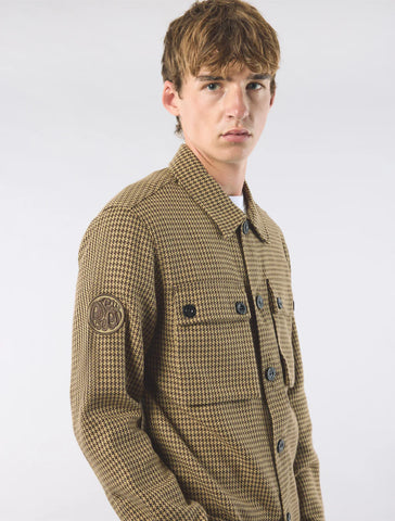 Pretty Green Kilburn Overshirt in Taupe – close-up detail