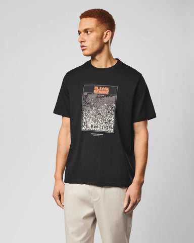 Weekend Offender Behave Graphic T-Shirt – Black